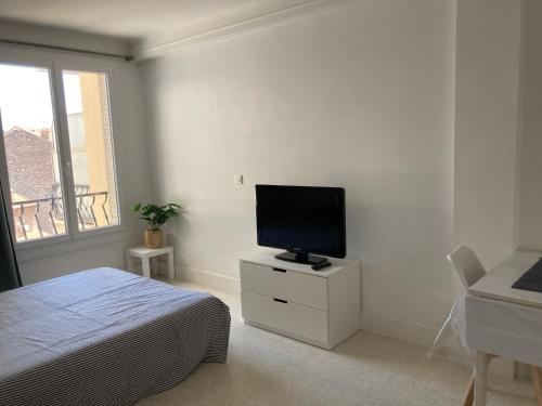 Studio à 10 min de la croisette et de la mer et 5 min de la gare
