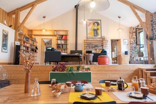 Jídlo v bed and breakfast nebo okolí