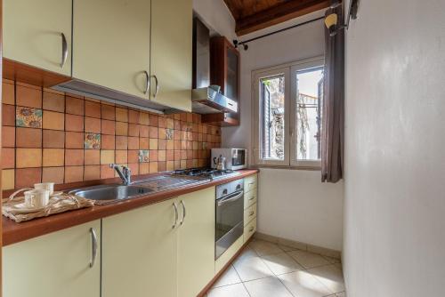 Nhà bếp/bếp nhỏ tại San Domenico House by Wonderful Italy