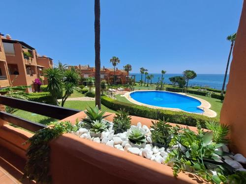 Estepona Sunriser Sea view apartment photo 2