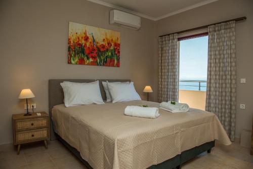 Akrotiri Sea View Suites