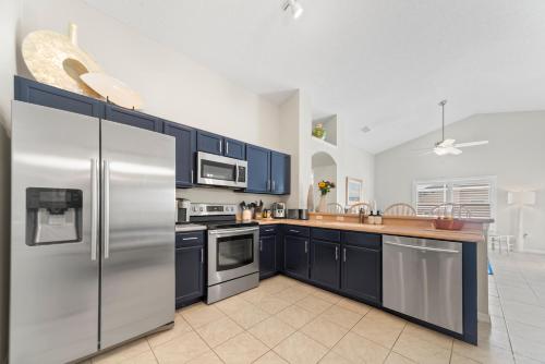 Private Oasis in Kissimmee - Pool, BBQ, Free Parking photo 13
