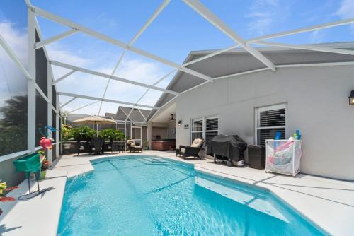 Private Oasis in Kissimmee - Pool, BBQ, Free Parking photo 18