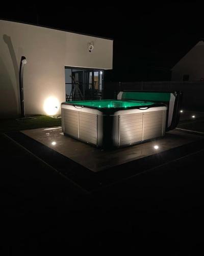 Gîte Luna ; villa 6 personnes avec jaccuzi