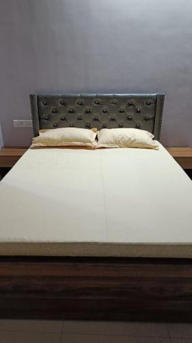 Ένα ή περισσότερα κρεβάτια σε δωμάτιο στο Rangili Baag