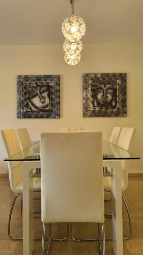 Jardines de Banús Apartments