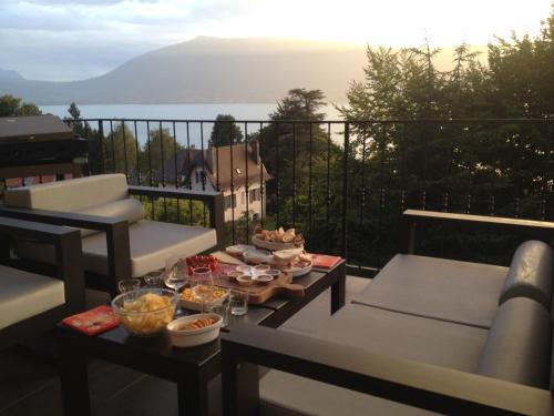 Photo de la galerie de l'établissement Appartement Bel Azur, à Veyrier-du-Lac