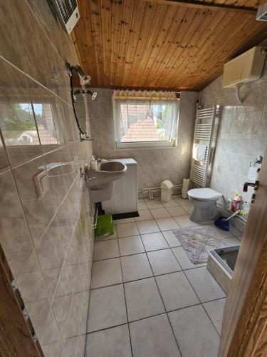 Gallery image of Judit's Guest House in Fonyód