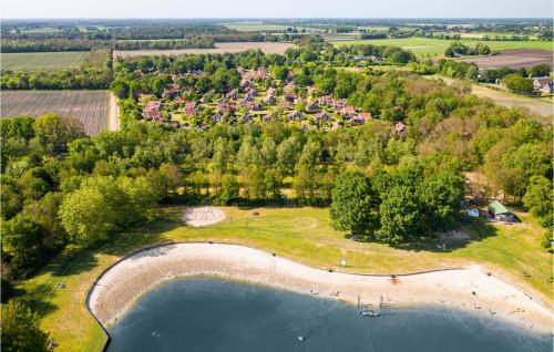 an aerial view of a large estate with a lake at Buitengoed Het Lageveld - 93 in Hoge-Hexel