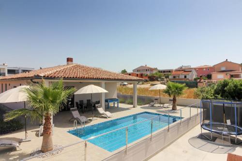 New modern villa Riz with private pool near the town center and beach by WiiBuk