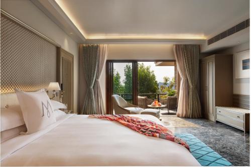 Cama o camas de una habitación en Mementos by ITC Hotels, Ekaaya, Udaipur
