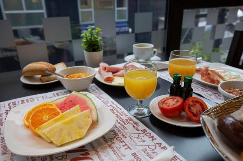 Nourriture dans l'hôtel ou à proximité