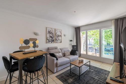 29 CARNOT - Chaleureux appartement avec balcon - centre ville