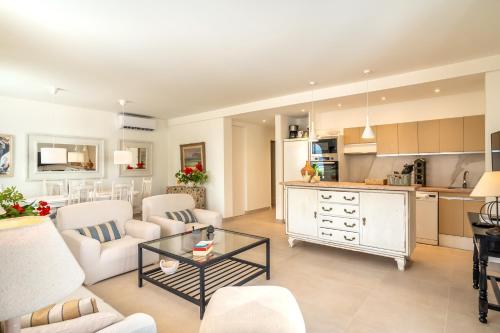 C073 Bambu by Mallorca Villa Selection
