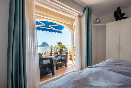 Ένα ή περισσότερα κρεβάτια σε δωμάτιο στο Villa Vista Calpe