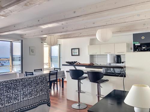 Appartement Granville, 2 pièces, 2 personnes - FR-1-361-88