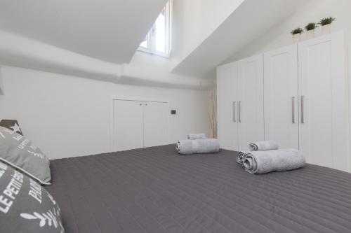 Just Urban Stays - Impressive 1BR Penthouse in City Center - Metro M2 M4