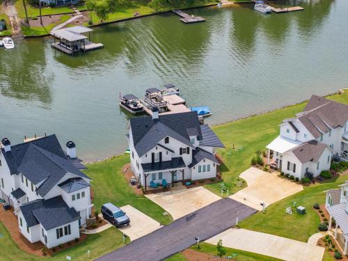 Lake Happy – Photos 5