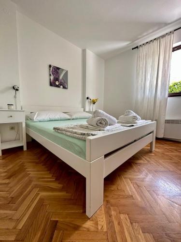 Delfin Apartments