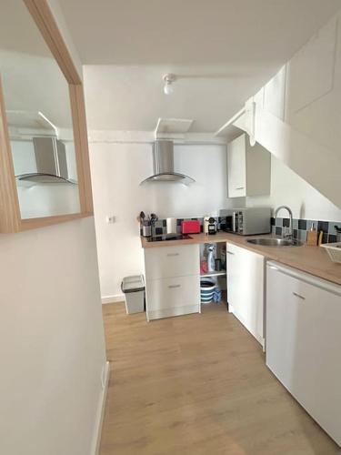 Photo de la galerie de l'établissement Studio lumineux et calme, à Rouen