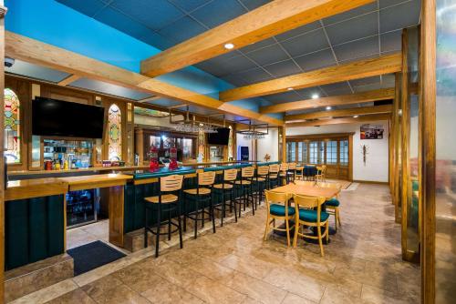 Restoran atau tempat lain untuk makan di Best Western Prairie Inn & Conference Center