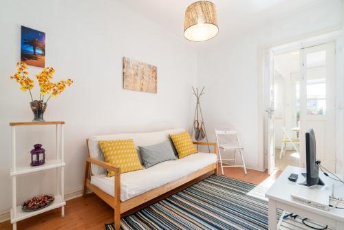 Covelo Park Apartment