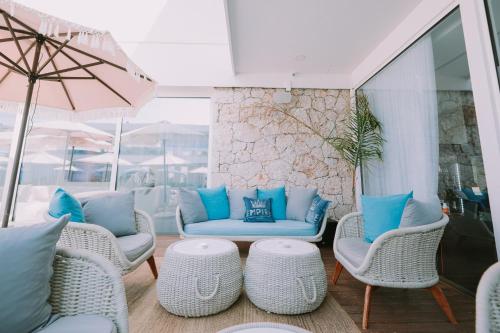 Posezení v ubytování Empire Beach Resort ADULTS ONLY