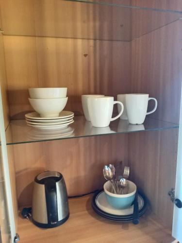 Příslušenství pro přípravu čaje a kávy v ubytování LUBBENES GÅRD