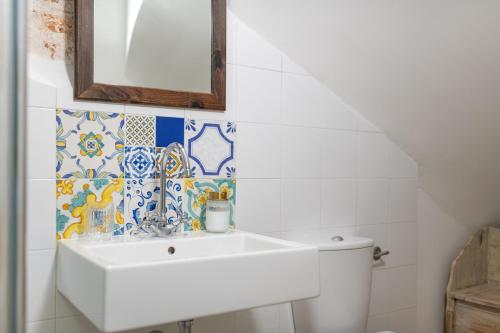 A bathroom at Masseria Bel Cortile - Ostuni