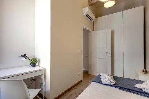 Santa Reparata Apartment by Mamo Florence