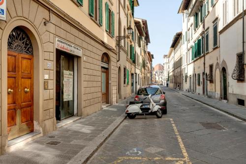 Santa Reparata Apartment by Mamo Florence