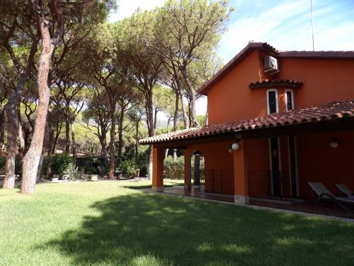 Κήπος έξω από το Le Due Tortore Home Holiday