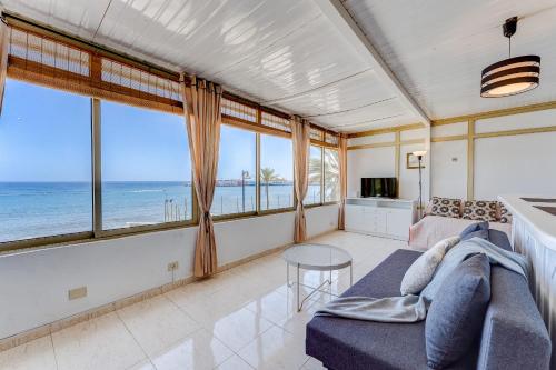Front Ocean AirCon Los Cristianos Unique apartment