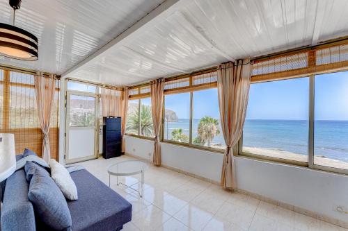 Front Ocean AirCon Los Cristianos Unique apartment