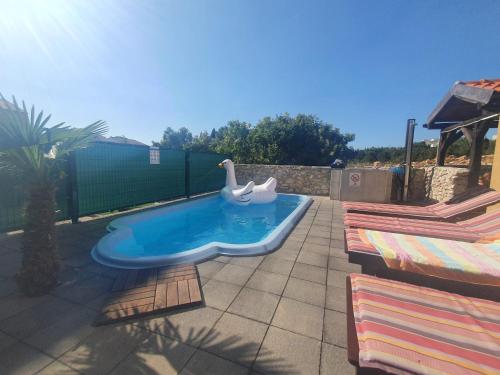 Apartment Olive Garden with Private Pool