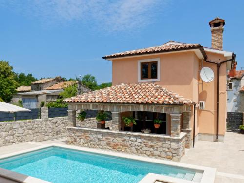 Holiday Home Pahari by Rent Istria