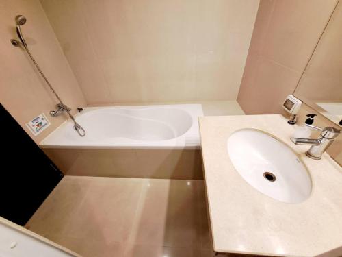 Ένα μπάνιο στο 6D-Short-term rental allowed-3BRs Downtown Bangkok