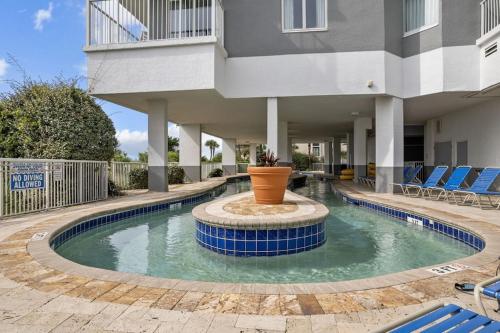 Direct OCEANFRONT- King Bedroom- AMAZING VIEWS/Pools/Hot Tubs/Beach Access/Golf photo 20