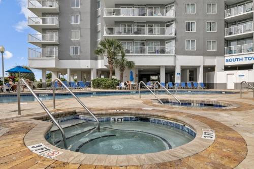 Direct OCEANFRONT- King Bedroom- AMAZING VIEWS/Pools/Hot Tubs/Beach Access/Golf photo 28