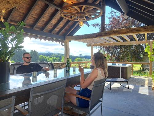 Balkón nebo terasa v ubytování Gîte Les 3 pierres