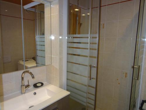 Studio rénové pour 4 pers, balcon sud-ouest, Arc 1800 - FR-1-411-632