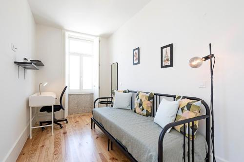 Cozy and Homely Getaway by LovelyStay