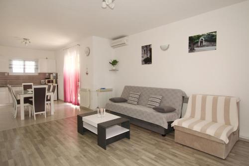 Apartments Ombla