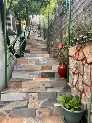 Gallery image of Panoramic View Guest House in Gjirokastër