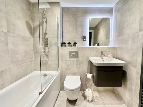 Icona Luxury Apartment with Minster Views & Allocated Parking photo 8