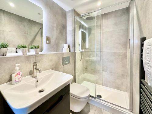 Icona Luxury Apartment with Minster Views & Allocated Parking photo 6
