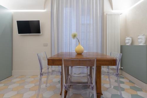 Biuti Suite Apartment photo 16