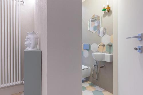 Biuti Suite Apartment photo 9