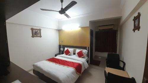Gallery image of HOTEL S K PALACE in Mahabaleshwar