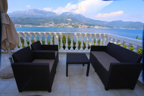ニーヴィツェにあるMountain bay views apartmentsのギャラリーの写真